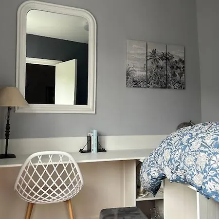 Les Planches De Celine, Beau T2 A Apartment *